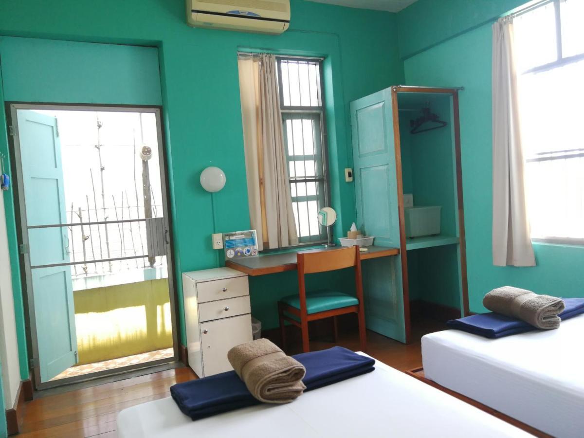 60 Blue House Hotel Chiang Mai Ngoại thất bức ảnh